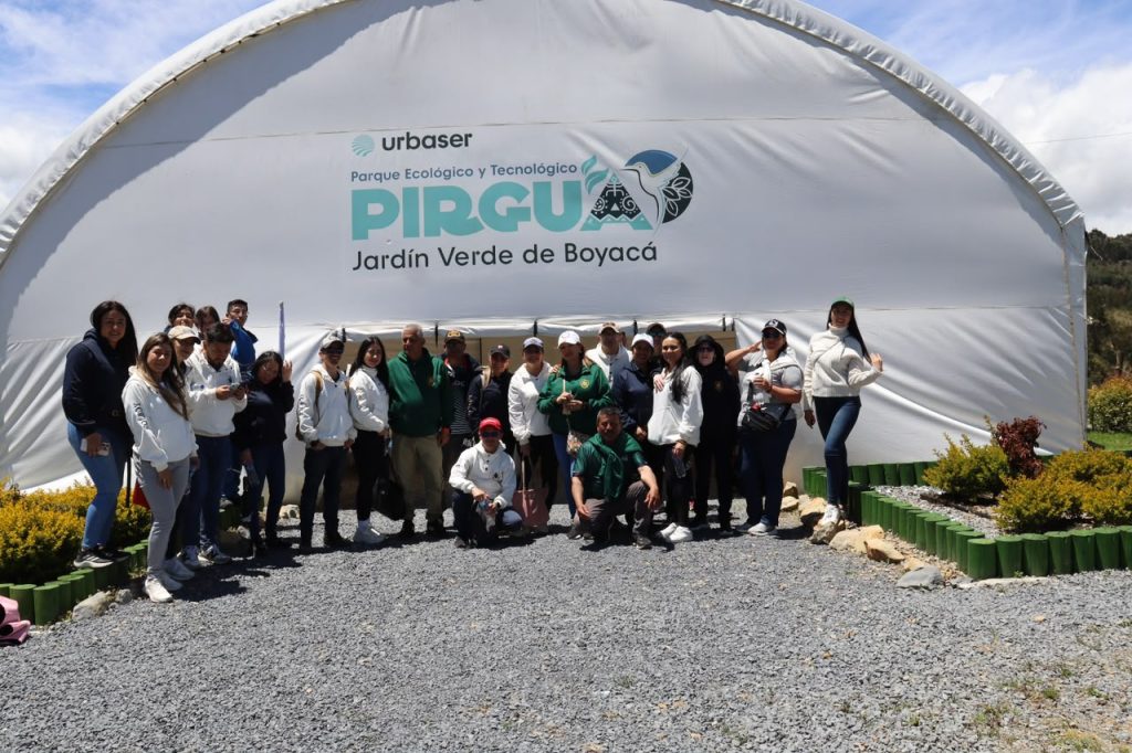 El Colegio de Boyacá celebró el Día del Personal Administrativo con una jornada de integración y conciencia ambiental