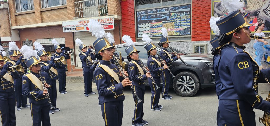 Banda Marcial del Colegio de Boyacá, campeona nacional! Banda Marcial del Colegio de Boyacá, campeona nacional!