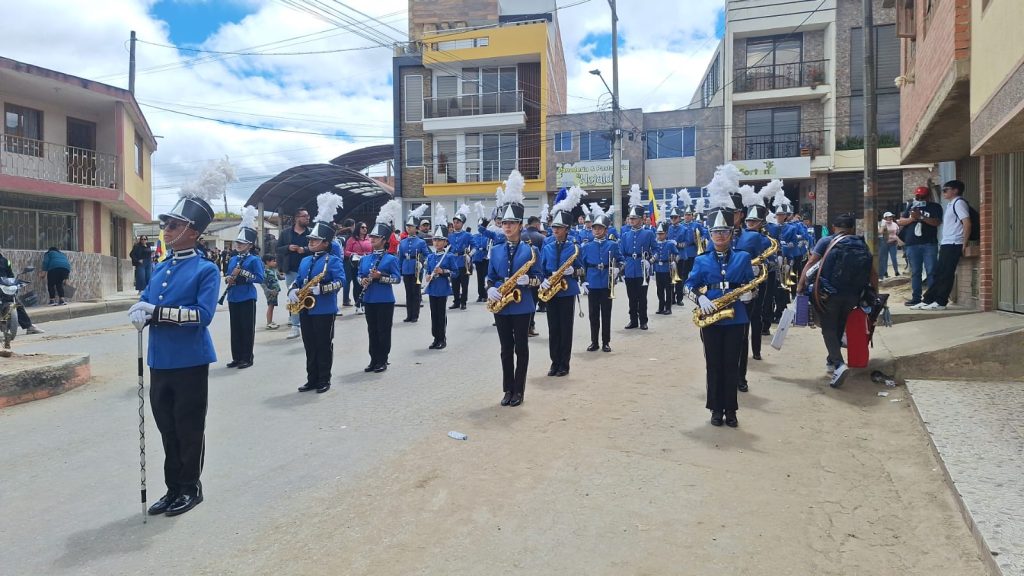 ​La Banda Músico-Marcial del Colegio de Boyacá se coronó campeona en el IV Festival y I Concurso Nacional de Bandas Músico-Marciales